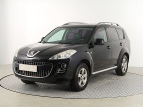 Peugeot 4007 - 2008