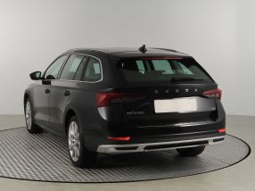 Škoda Octavia Scout - 2022