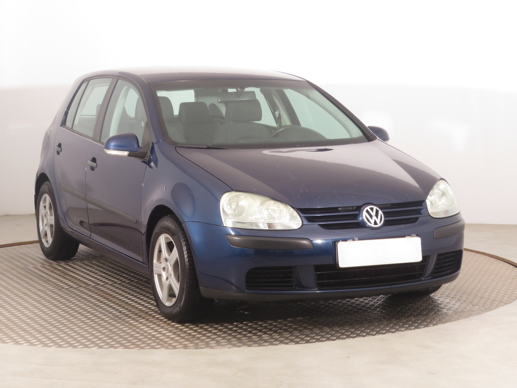 Volkswagen Golf, 2004