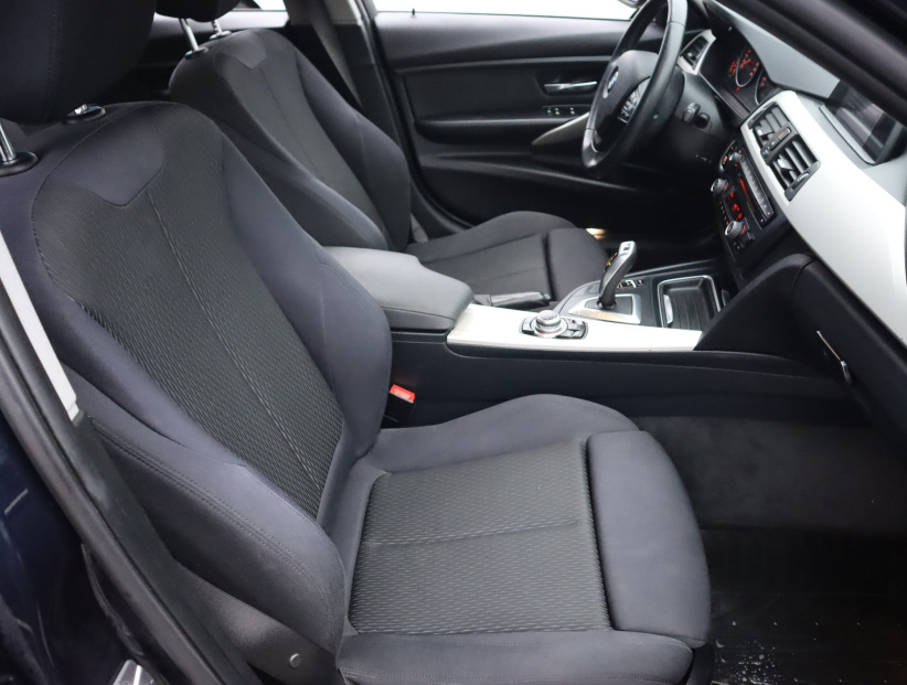 BMW 3, 2013