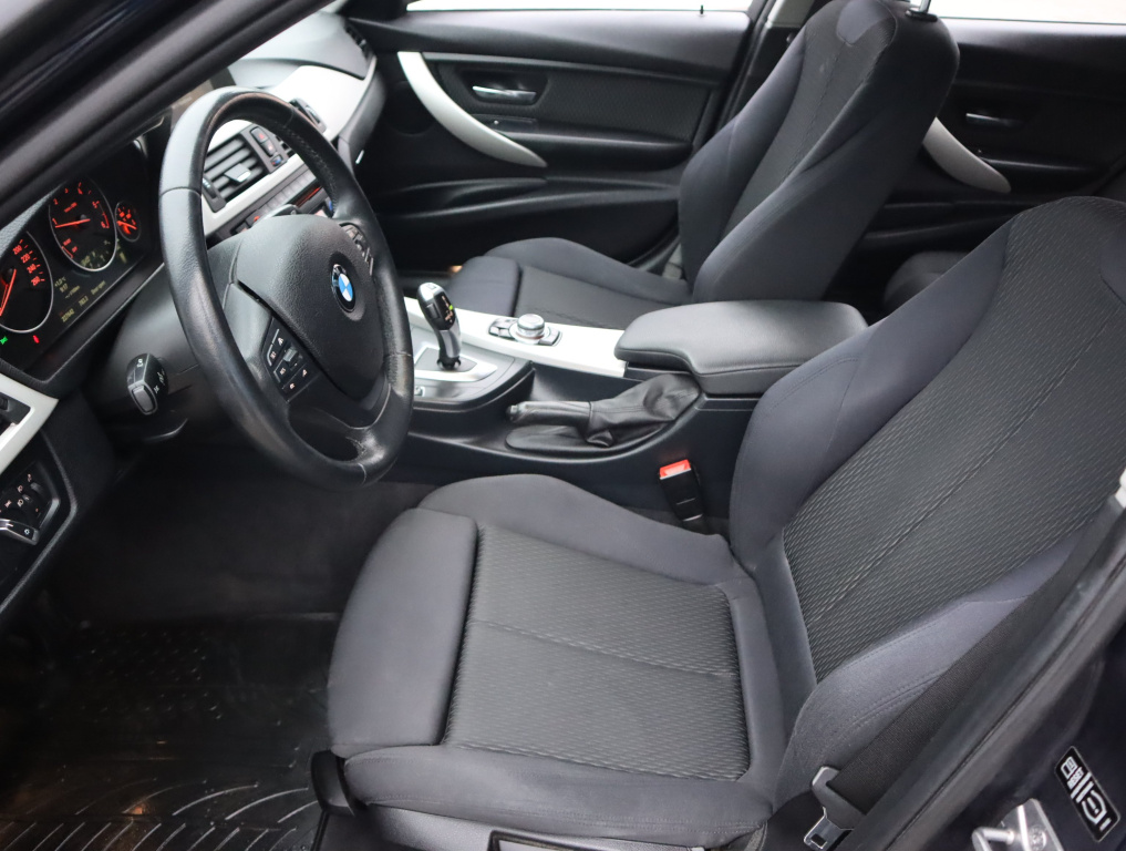 BMW 3