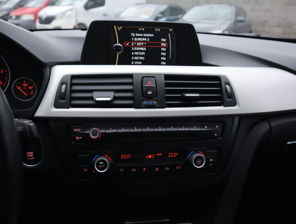 BMW 3