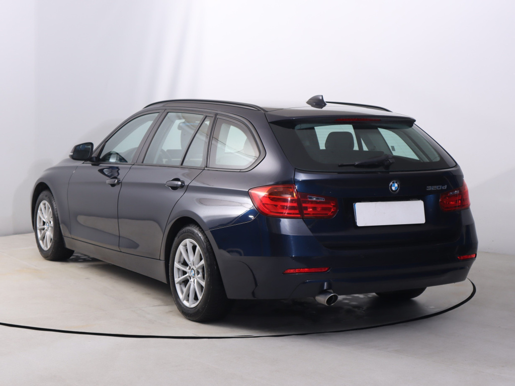 BMW 3