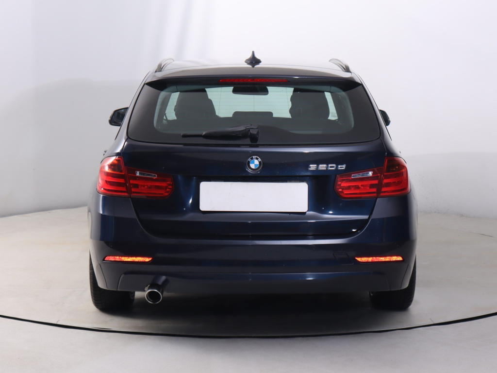 BMW 3