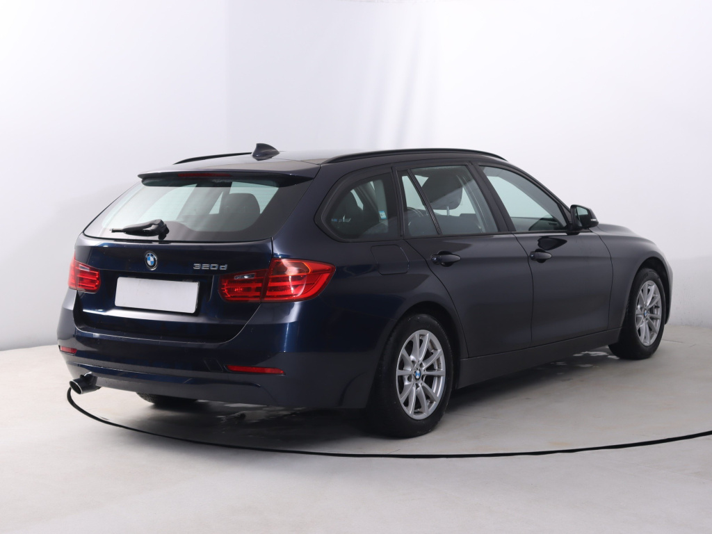 BMW 3