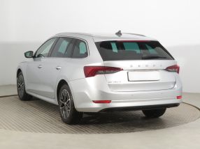 Škoda Octavia - 2021