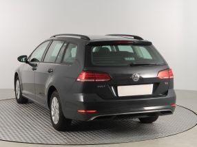 Volkswagen Golf - 2017