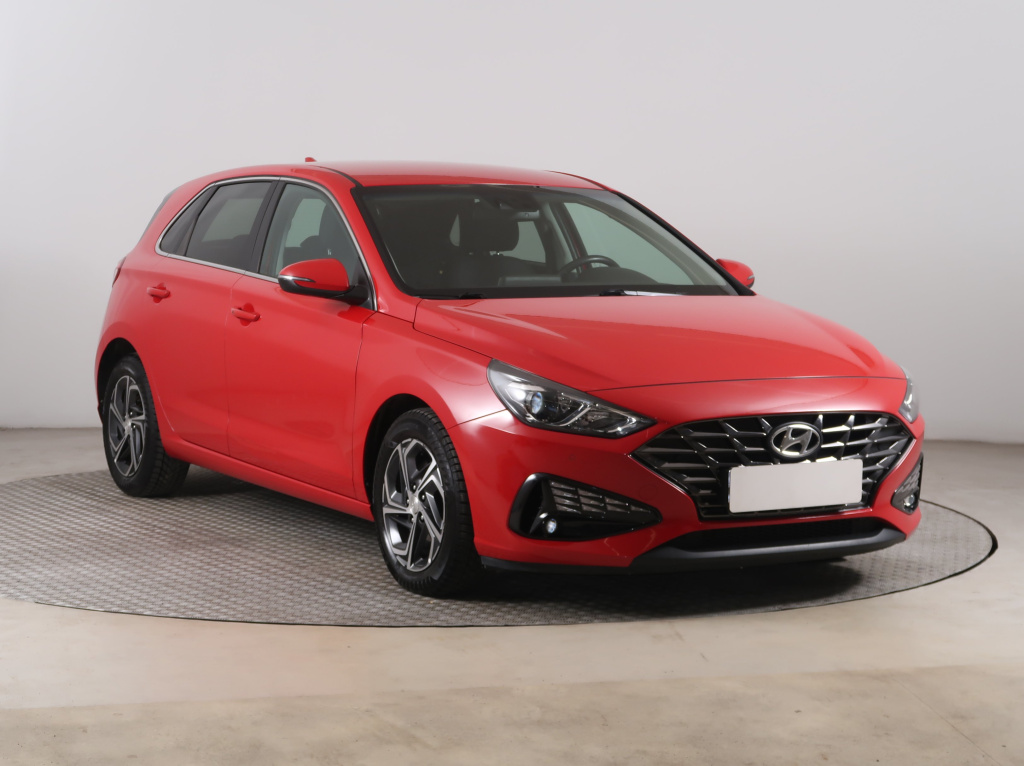 Hyundai i30, 2022
