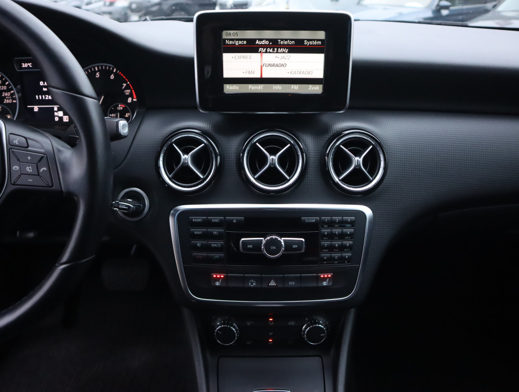 Mercedes-Benz A
