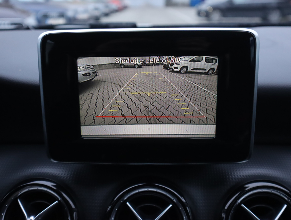 Mercedes-Benz A