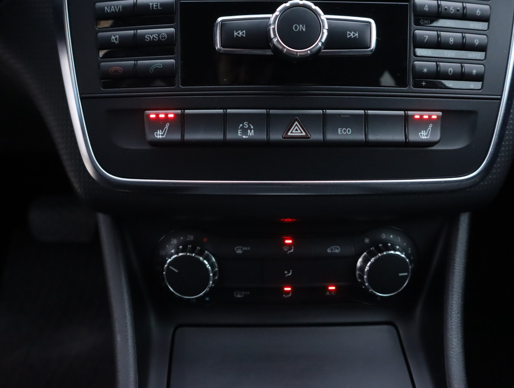 Mercedes-Benz A