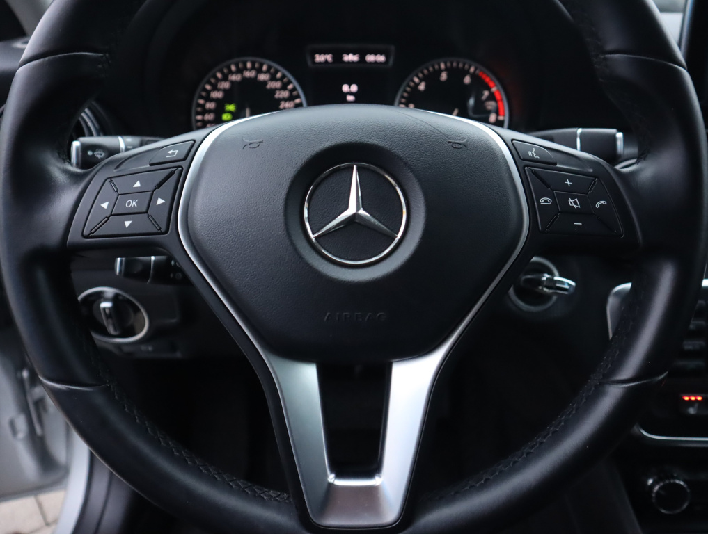 Mercedes-Benz A