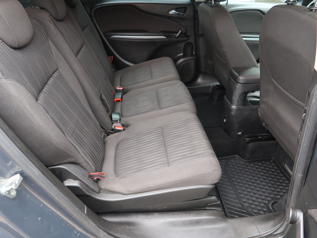 Opel Zafira Tourer