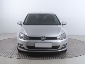 Volkswagen Golf - 2017
