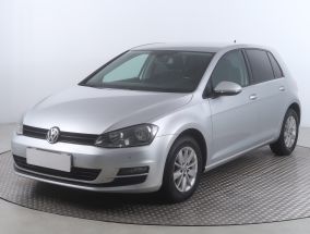 Volkswagen Golf - 2017