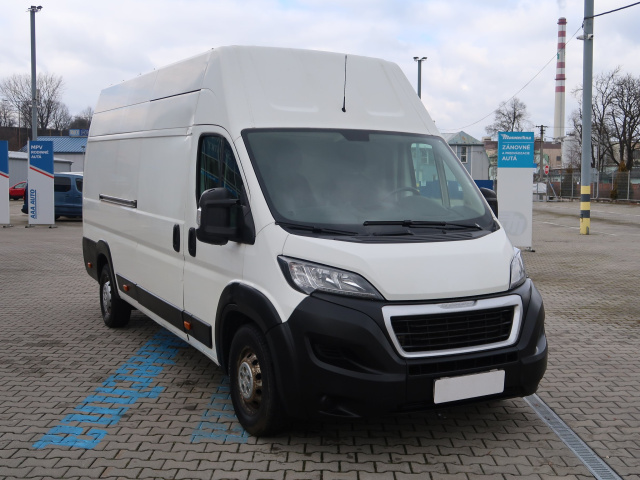 Peugeot Boxer 2021