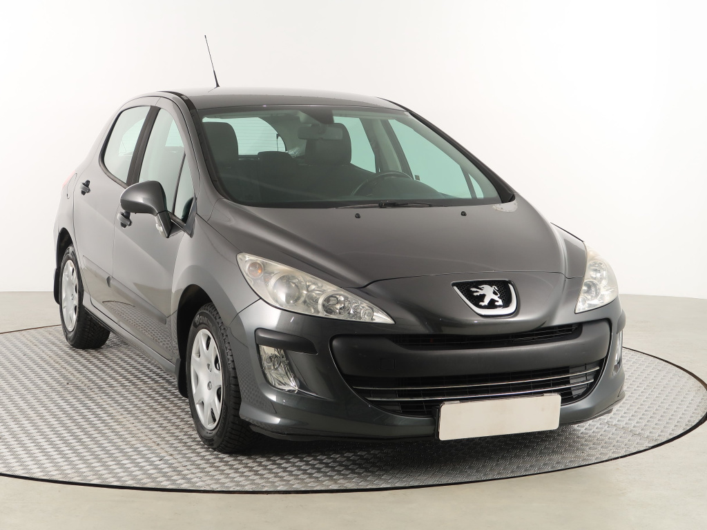 Peugeot 308, 2010