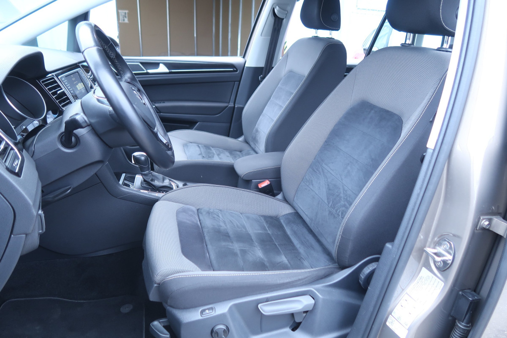 Volkswagen Golf Sportsvan