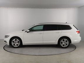 Volkswagen Passat - 2019