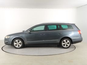 Volkswagen Passat - 2009