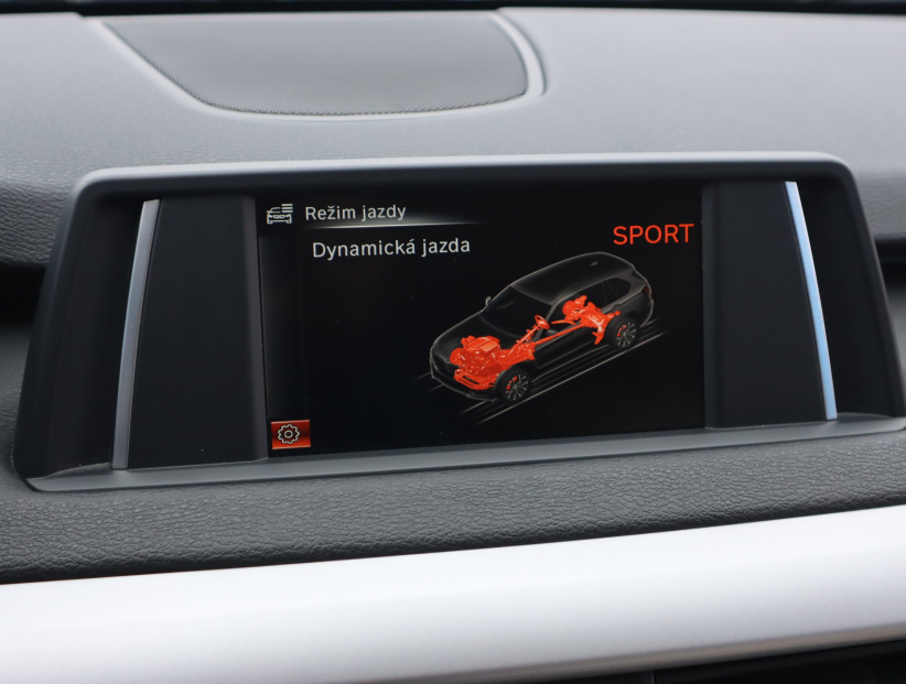 BMW X5, 2016