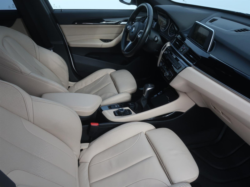BMW X1, 2016