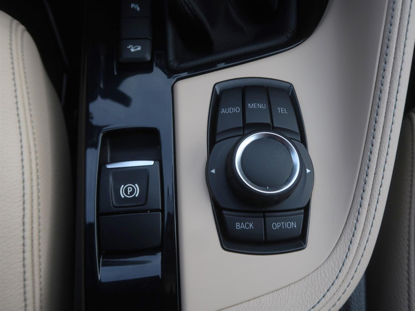 BMW X1, 2016