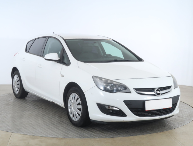 Opel Astra 2014