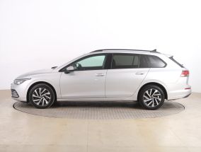 Volkswagen Golf - 2023