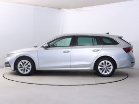 Škoda Octavia - 2021