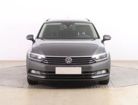 Volkswagen Passat - 2015