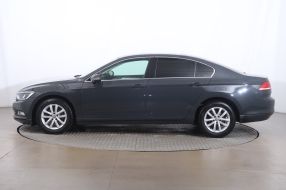 Volkswagen Passat - 2017