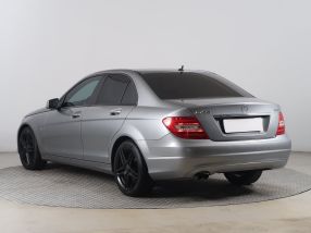 Mercedes-Benz C - 2011