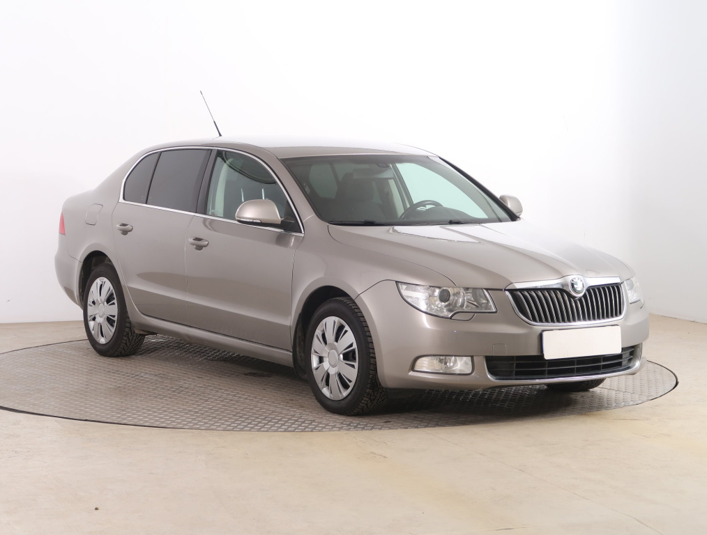 Škoda Superb, 2008