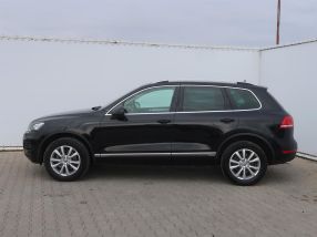 Volkswagen Touareg - 2013