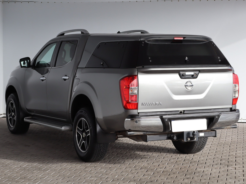 Nissan Navara, 2022