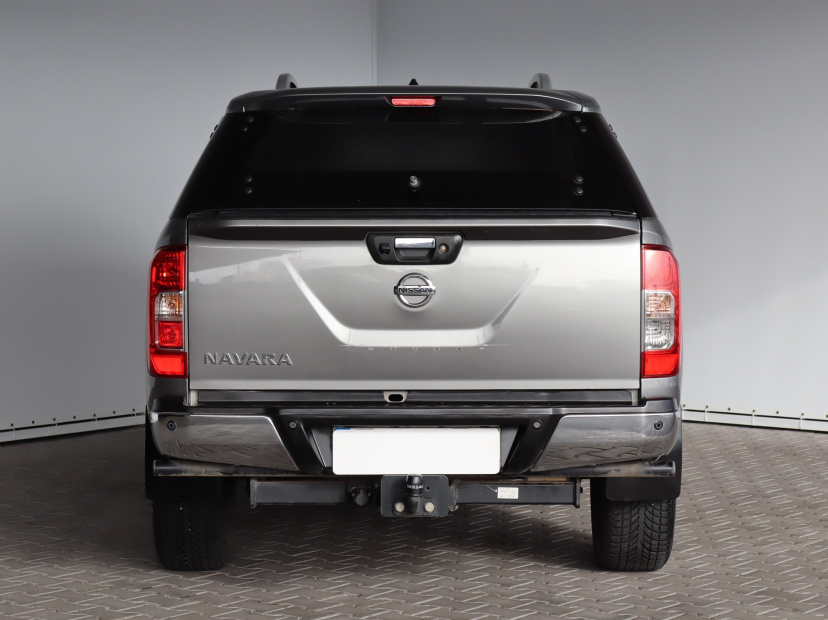 Nissan Navara, 2022