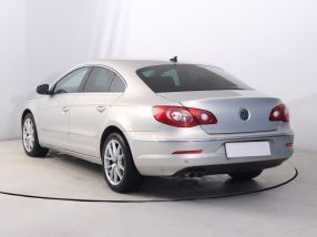 Volkswagen Passat CC - 2009