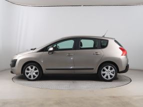 Peugeot 3008 - 2012