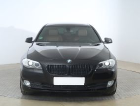 BMW 5 - 2015