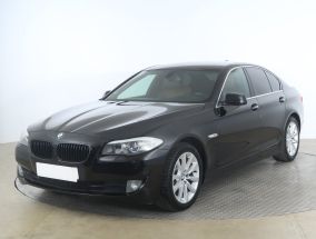 BMW 5 - 2015
