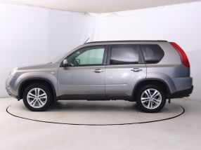 Nissan X-Trail - 2012