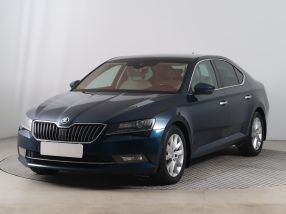 Škoda Superb - 2015