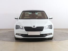 Škoda Superb - 2017
