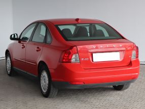 Volvo S40 - 2010