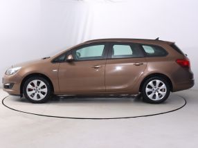 Opel Astra - 2015