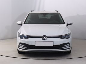 Volkswagen Golf - 2021