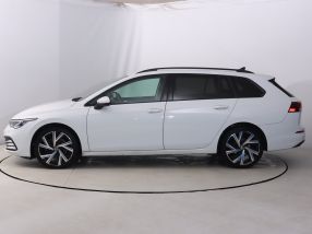 Volkswagen Golf - 2021