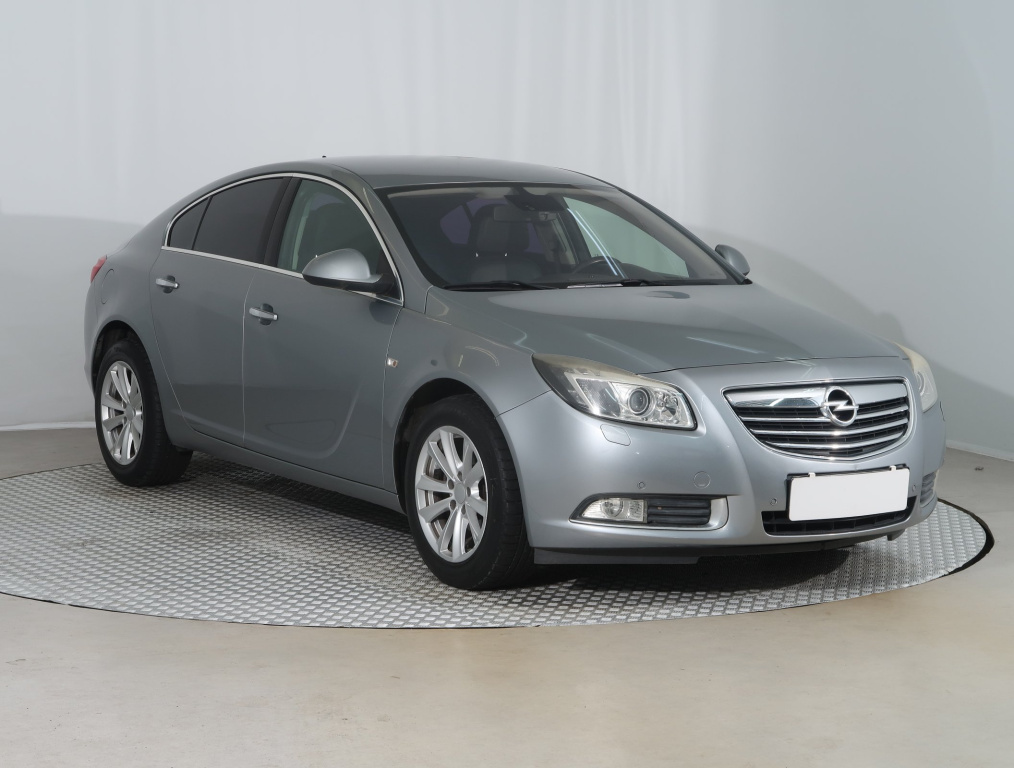 Opel Insignia, 2010