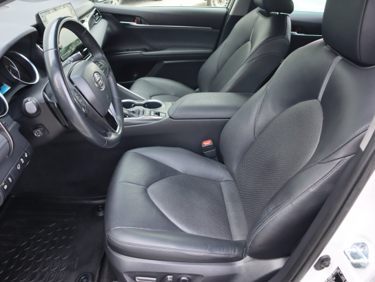 Toyota Camry 2.5 Hybrid
